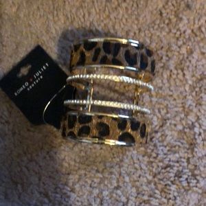 NWT Leopard and sparkles cuff bracelet